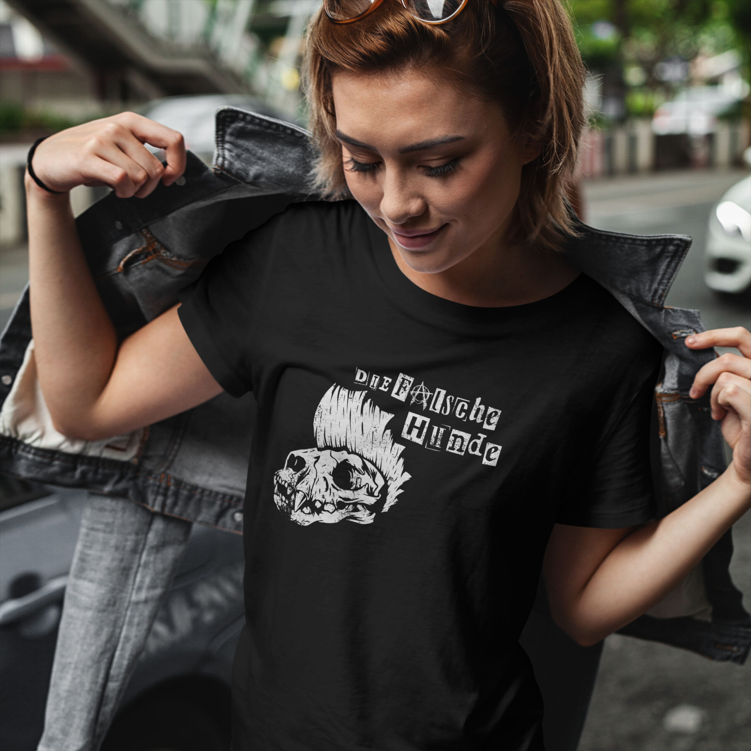 falsche-hunde-2 - Debbie and Freddie Debbie & Freddie - Die Falsche hunde fake band t-shirt
